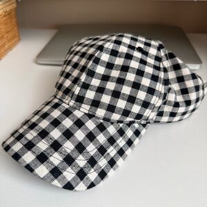 Marcus Adler New York Gingham Cotton Baseball Cap